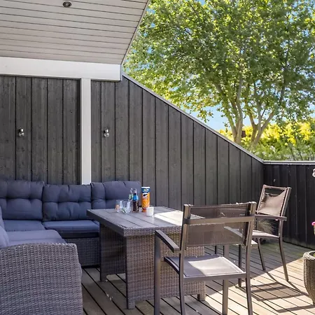 Nyaraló Delko - 650m From The Sea By Interhome